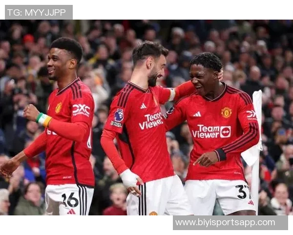 女足欧冠小组赛精彩纷呈巴萨曼联拜仁狼堡里昂携手晋级淘汰赛