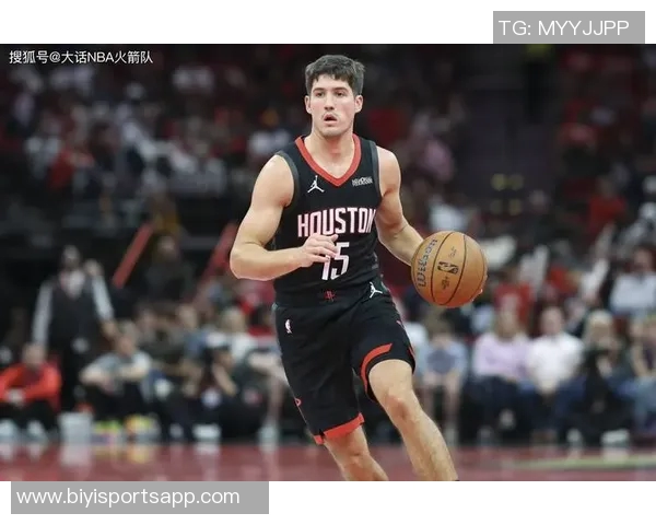 乌度卡确认亚当斯缺席对阵爵士伊森出战待定其他队员状态良好