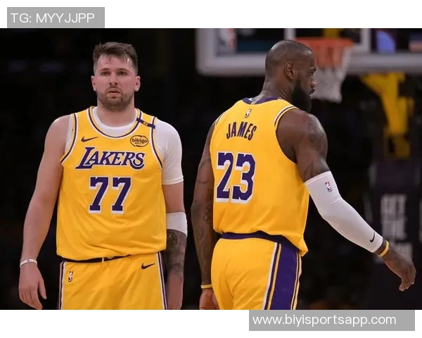 卡斯尔谈湖人对战东契奇：无法阻止他只能制造麻烦