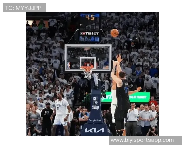 詹姆斯与东契奇上赛季联手出战23场比赛共同取得15胜8负佳绩 詹姆斯与东契奇上赛季联手出战23场比赛共同取得15胜8负佳绩